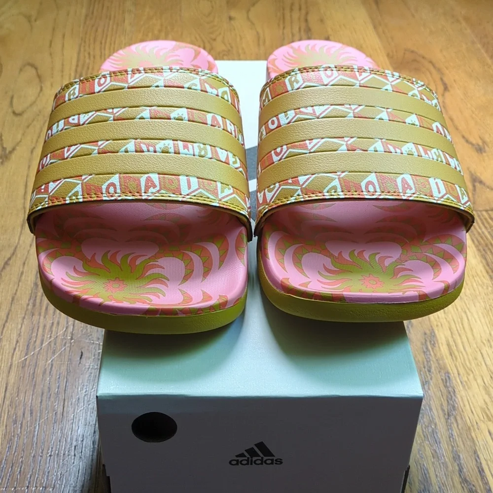 NIB FARM Rio Slide Sandals Adidas Collab Pink Abstract Floral Women's Size 10